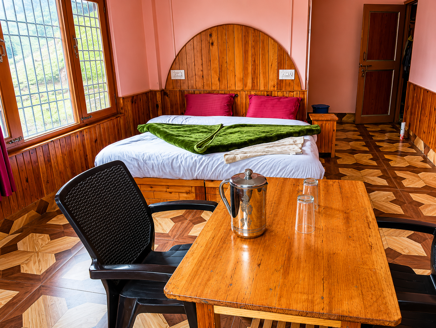 REGULR ROOM